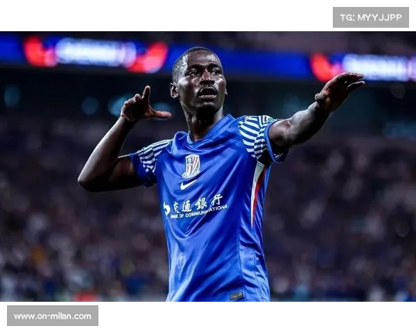 阿苏埃中线抢断单刀破门，申花客场闪击